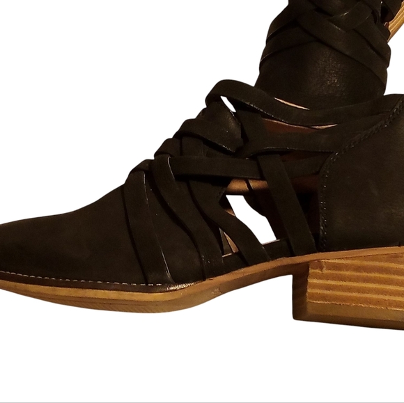 Seychelles Of LA- Shootie, Shoe/Bootie, Black Leather Uppers, Zipper Back, - Picture 14 of 15